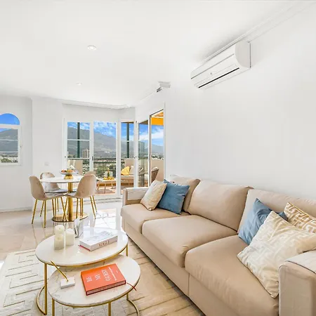 Apartment Stunning In Puerto Banus *
