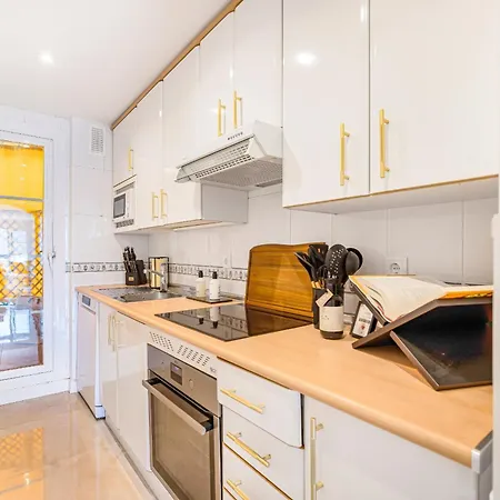 Apartment Stunning In Puerto Banus *
