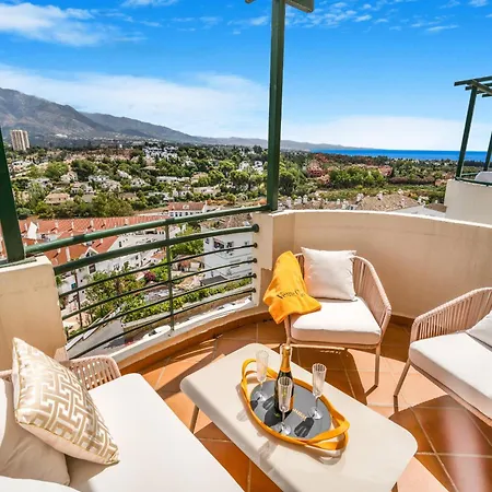 Stunning In Puerto Banus Marbella